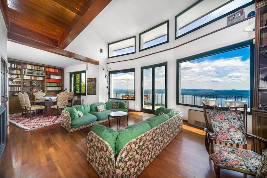 Contessa - Panoramic Villa Massino Visconti Екстериор снимка